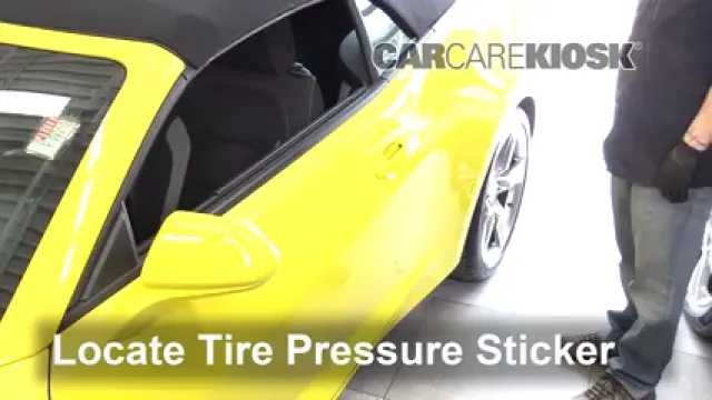 2017 Chevrolet Camaro SS 6.2L V8 Convertible Pneus et roues Vérifier la pression des pneus